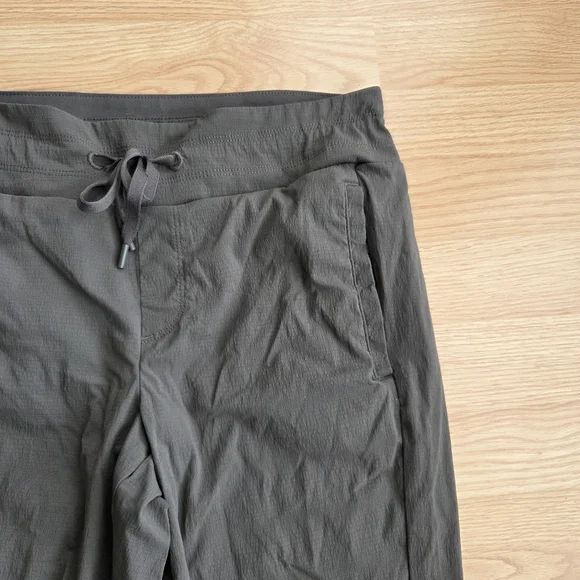 WIND RIVER Textured Joggers - Picture 2 of 5